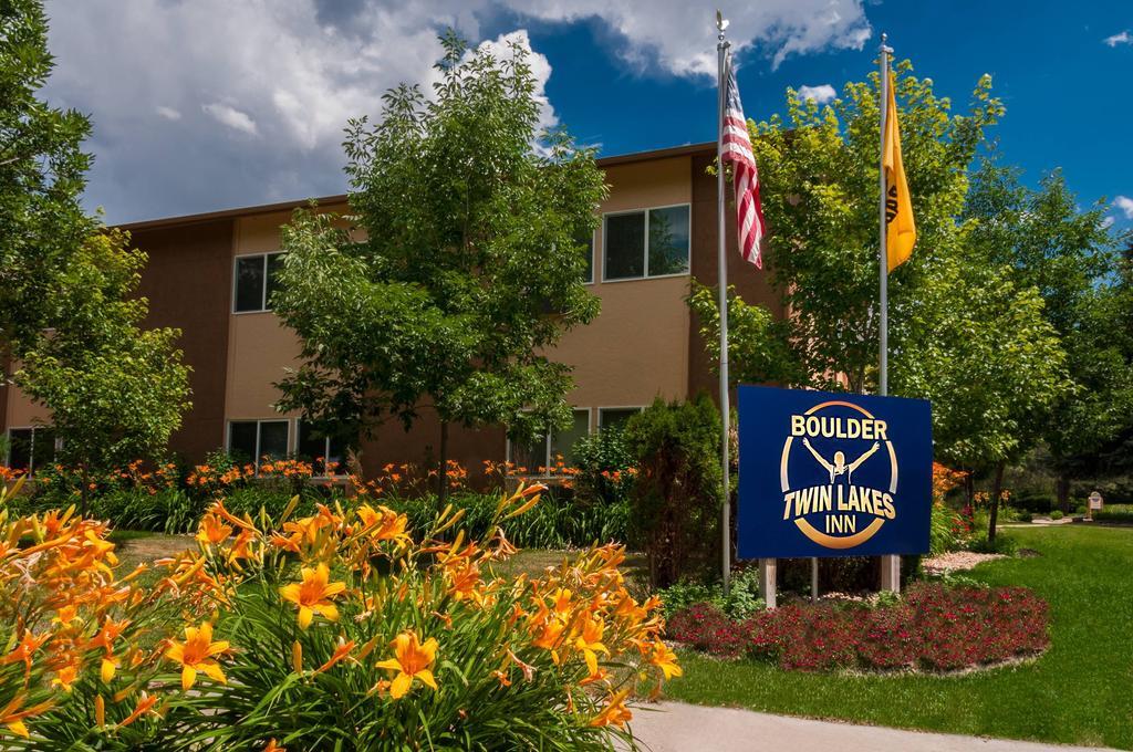 Boulder Twin Lakes Inn Exterior photo